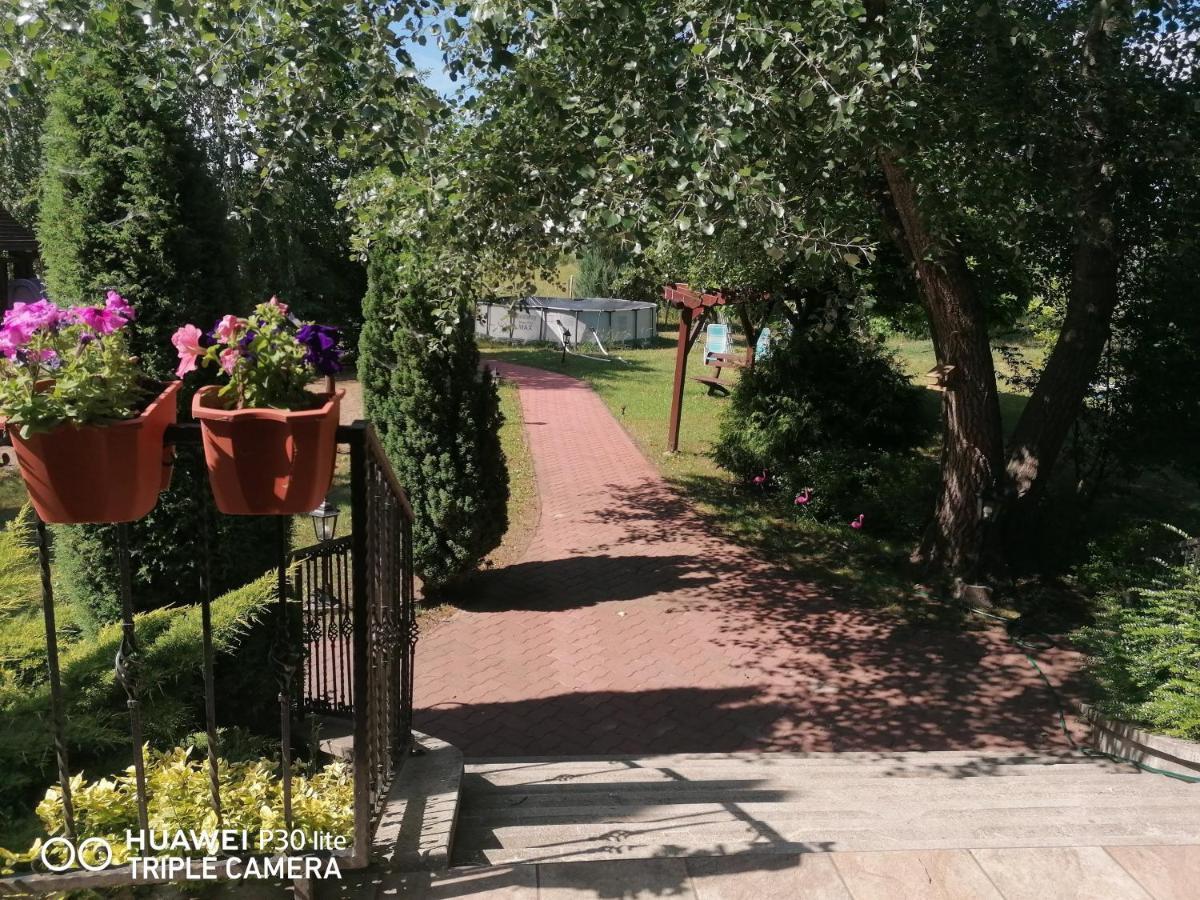 Bed and Breakfast Staff House Ньиредьхаза Экстерьер фото